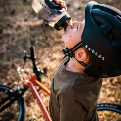 Flessendraaiset - Drinkfles Met Houder -Velo Vlot Verkoop 032761e8 343a 42db 82fa cde656889391 w1920