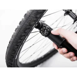 Topeak Berg DA_G Luchtpomp Met Dubbele Actie 4 Bar 11 Topeak Berg DA_G Luchtpomp Met Dubbele Actie 4 Bar -Velo Vlot Verkoop 15700107 2