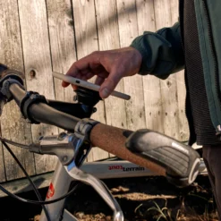 Fidlock VACUUM Uni Phone Patch - Zwart 24 Fidlock VACUUM Uni Phone Patch - Zwart -Velo Vlot Verkoop VC 01600 BLK fidlock vacuum uniphonepatch trekking 1