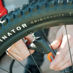 SKS Luchtcompressor 12.0 Werkplaats Vloerpomp -Velo Vlot Verkoop mv easy galerie 01 1024x1024 1